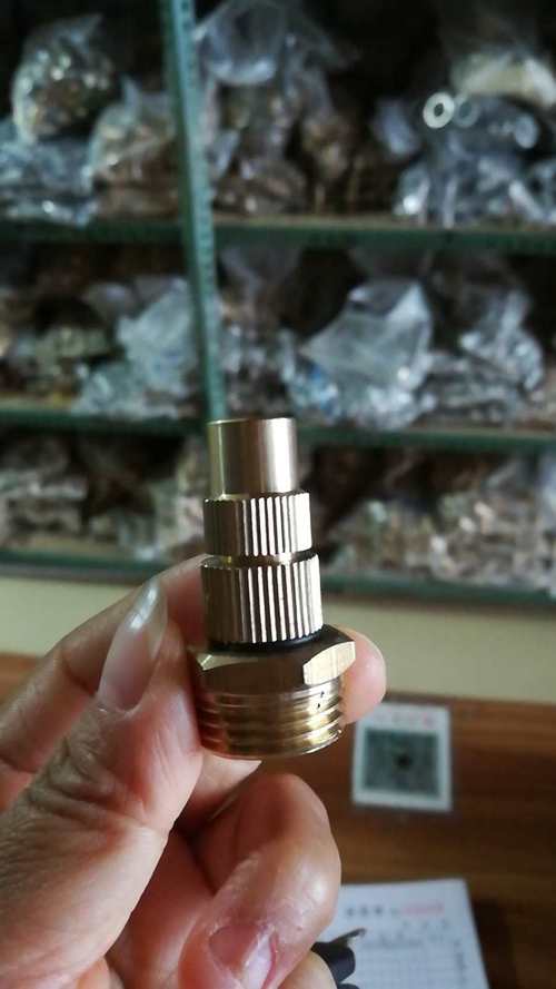 喷雾器喷头直头好弯头好用? 喷雾器喷头直头好弯头好用?